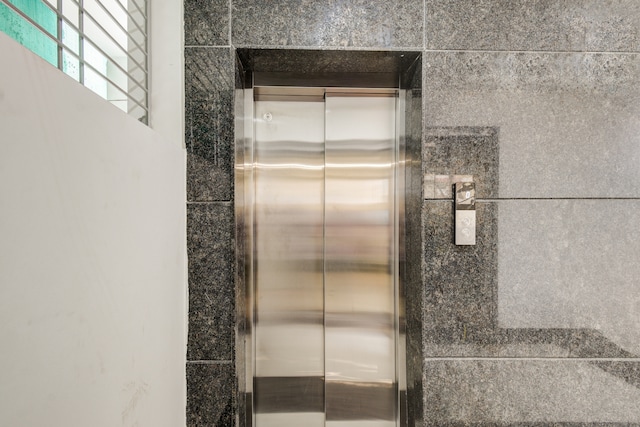 Super Townhouse OAK Owaisi Hospital Mailardevpally Formerly Tolkanti Arc