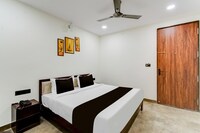 Townhouse Mailardevpally Near Owaisi Hospital Formerly Tolkanti Arcade