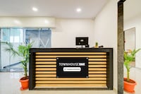 Super Townhouse OAK Owaisi Hospital Mailardevpally Formerly Tolkanti Arc