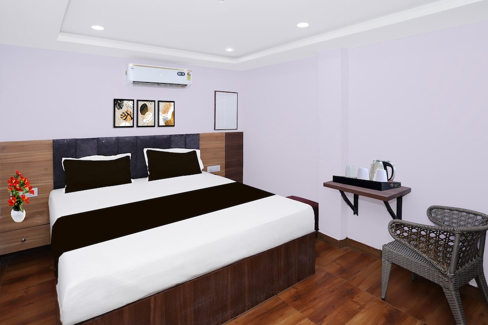 Super Townhouse Rauniyar City Centre Ratu Road, Firayalal, Ranchi