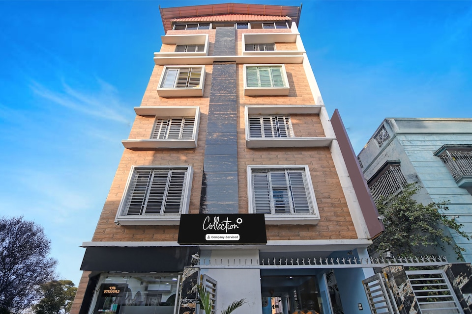 Super Collection O Metropolis Mall Kolkata Formerly Ax Inn, Ruby Hospital Kolkata, Kolkata