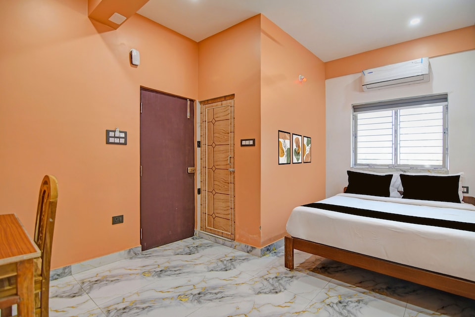 Collection O Metropolis Mall Kolkata Formerly Ax Inn, Ruby Hospital Kolkata, Kolkata