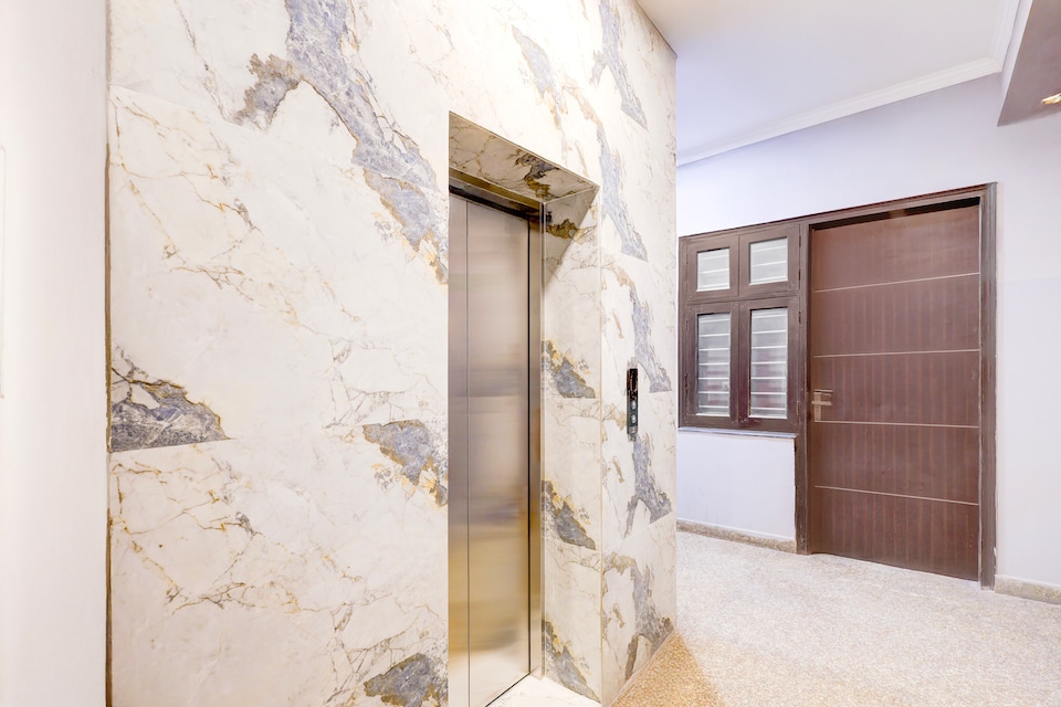 Hotel O Rangpuri Mahipalpur, Airport Delhi, Delhi Transit