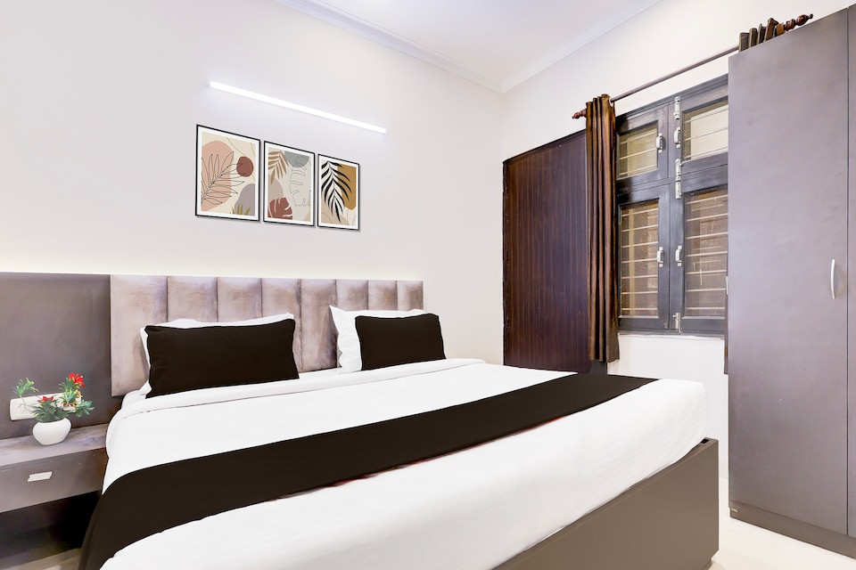 Hotel O Rangpuri Mahipalpur, Airport Delhi, Delhi Transit