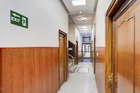 Super Hotel O Krishna Nagar Chowk Near ONGC