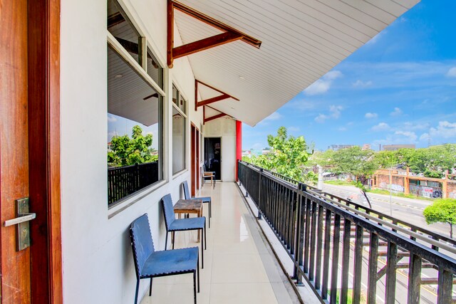 Hotel O J Ruby Hotel