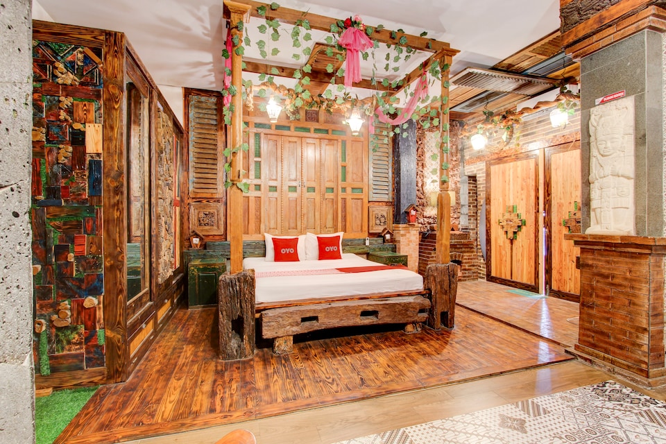 OYO 94405 D'classic Homestay, Prawirotaman, Yogyakarta