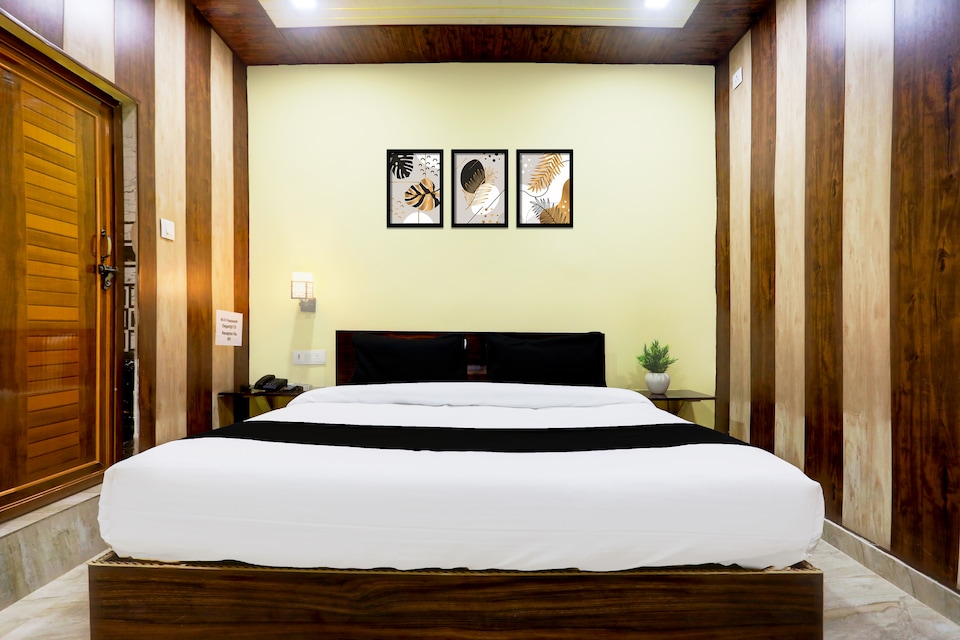 HOTEL O ELEGANT, Rambagh Allahabad, Prayagraj
