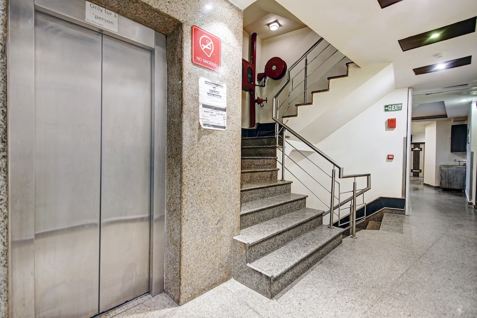 Hotel O Hotel Excellency , Paharganj Delhi, Delhi