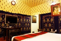 OYO Hotel Nirwana