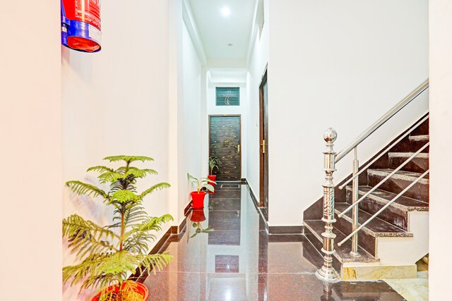 Hotel O THE MARUTI PAYING GUEST HOUSE