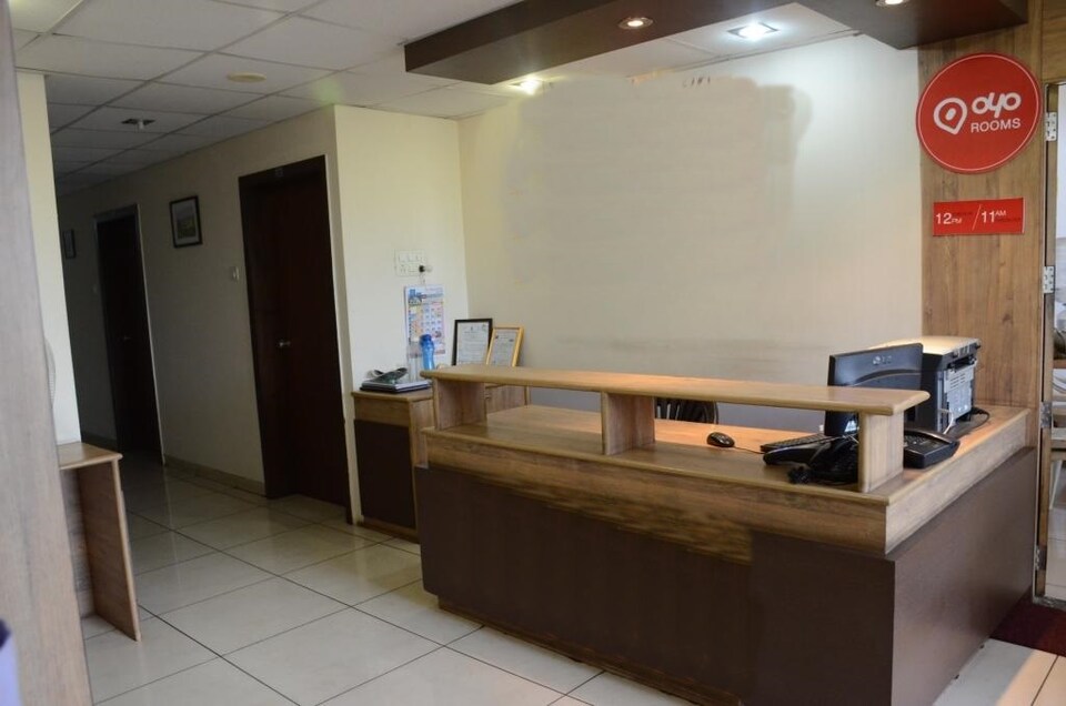 Live on PUN2268, Aundh Pune, Pune
