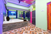 Hotel O Madhyamgram Railway Junction Formerly Dreamland