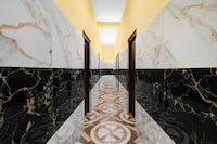 Super Hotel O Madhyamgram Railway Junction Formerly Dreamland