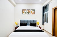 Hotel O Divine Inn