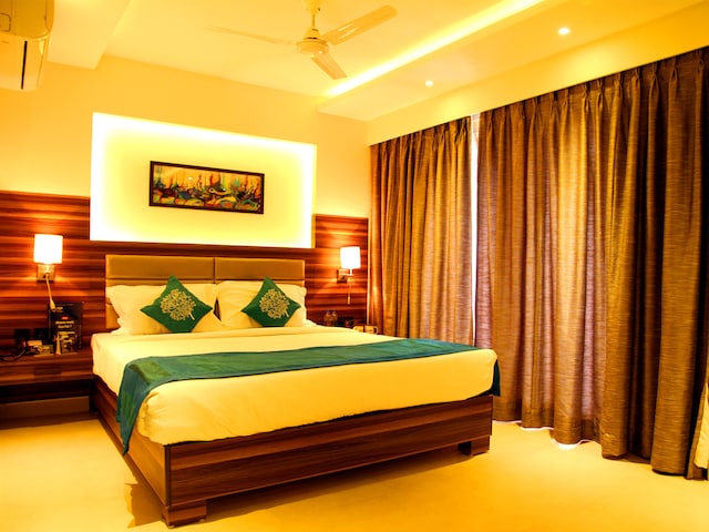 OYO Hotel Celebrity Resort