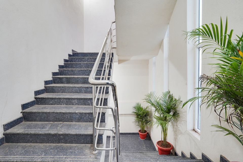 Hotel O MR SPIRITS BORDING AND LODGING, Doddaballapura-Bangalore, Doddaballapura