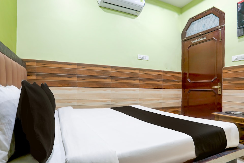 Hotel O Hari Villa, Kanpur Railway Station, Kanpur