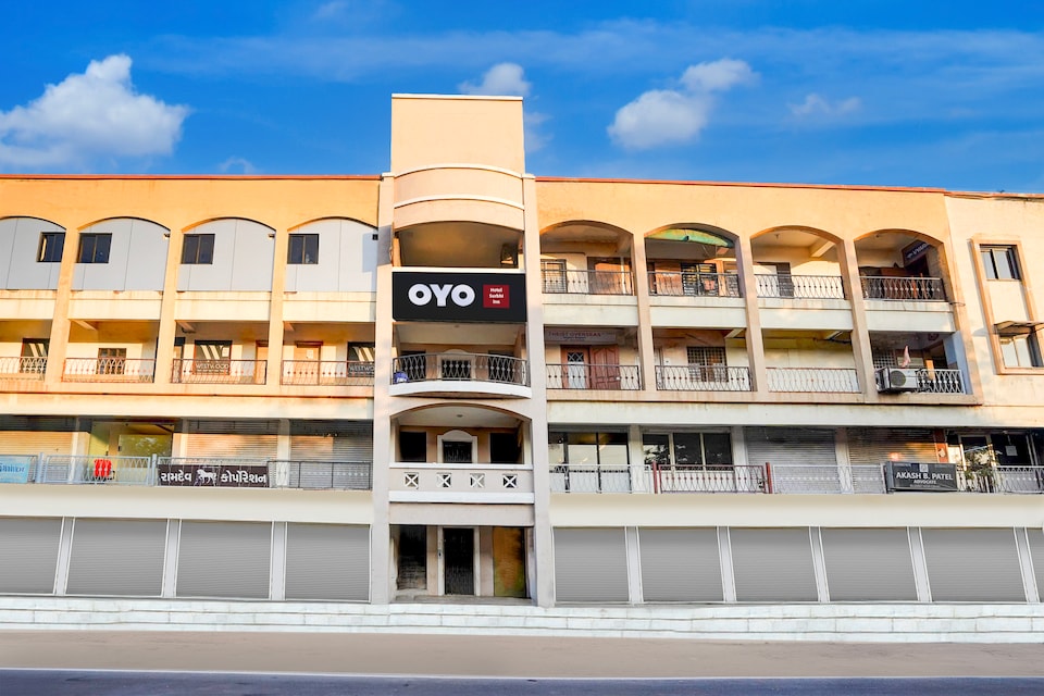 Hotel O Surbhi Inn Ambli Road Railway station, SG Highway Ahmedabad, Ahmedabad