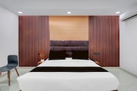 Super Collection O Sector 18 Metro station