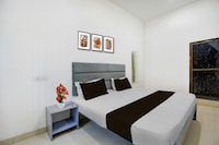 Hotel O BHU Formerly The Regal Inn