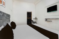 Hotel O BHU Formerly The Regal Inn