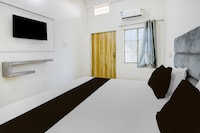 Hotel O BHU Formerly The Regal Inn