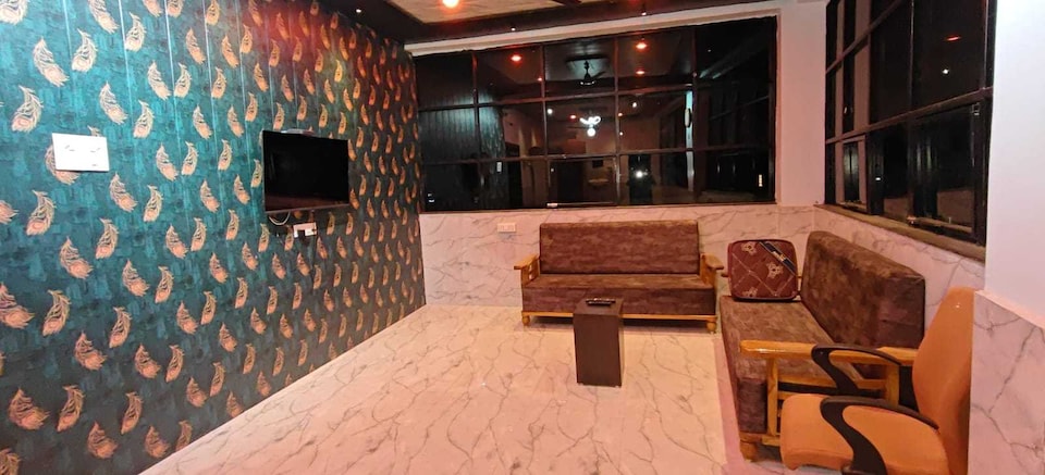SPOT ON Hotel Blackgold, Bus Stand Nagpur, Nagpur