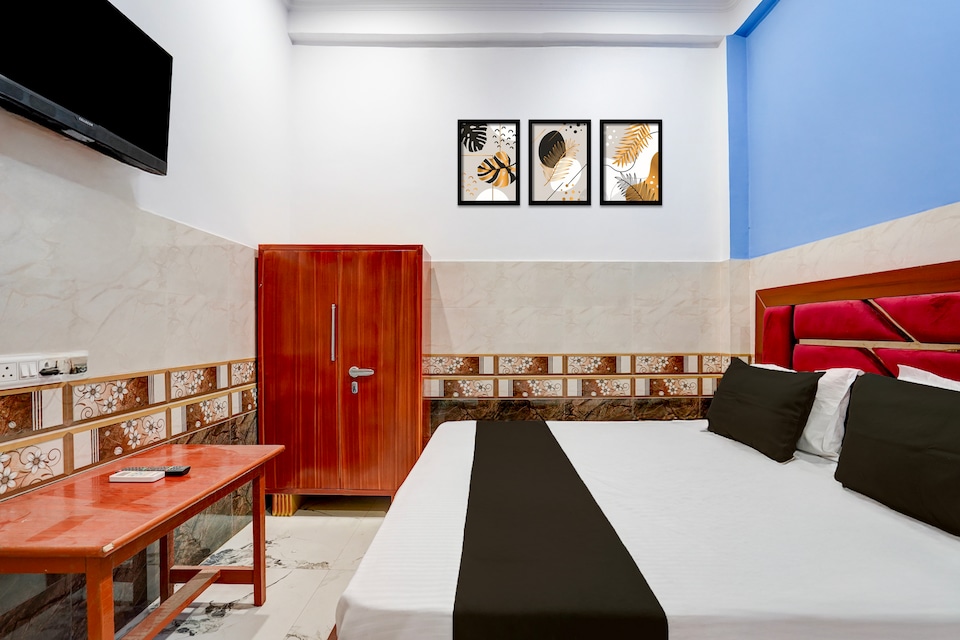 Hotel O Raj Ghat Ayodhya Formerly Shree Siya Raman, Ayodhya, Ayodhya