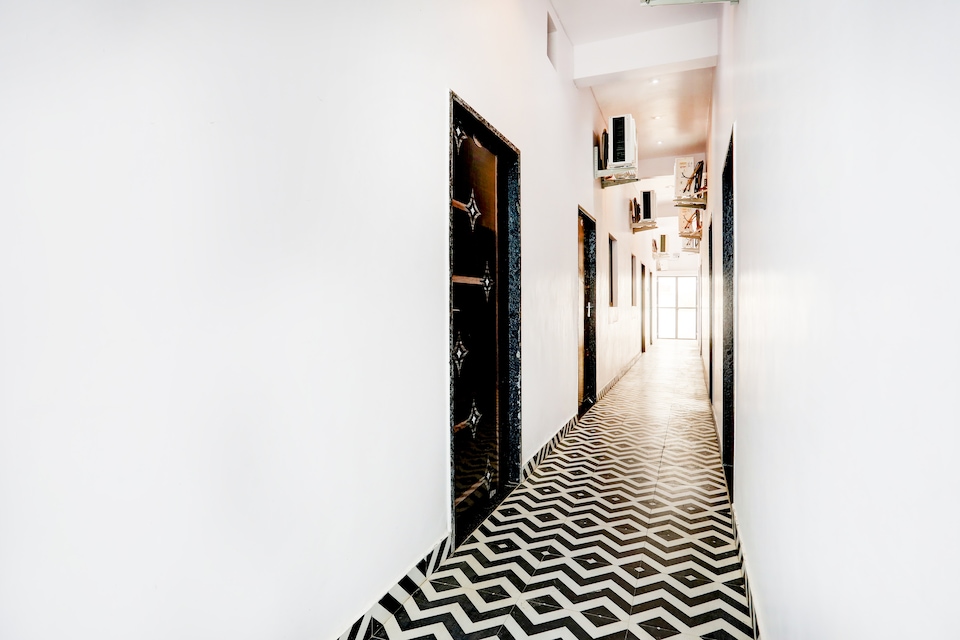 Hotel O JK06 Residency, Rooftop & Restaurant, Sagar, Sagar