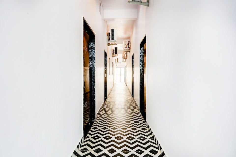 OYO 831237 JK06 Residency, Rooftop & Restaurant, Sagar, Sagar