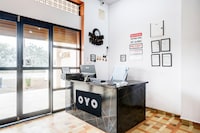 OYO 831237 JK06 Residency, Rooftop & Restaurant