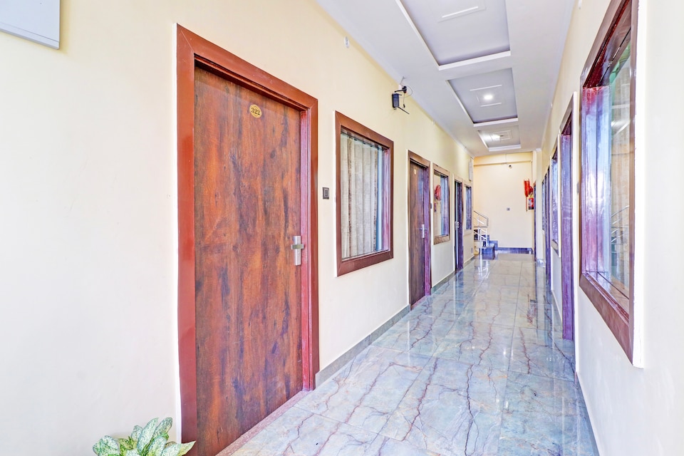 OYO 831258 Hotel Prakash Residency, Ram Jhula Rishikesh, Rishikesh