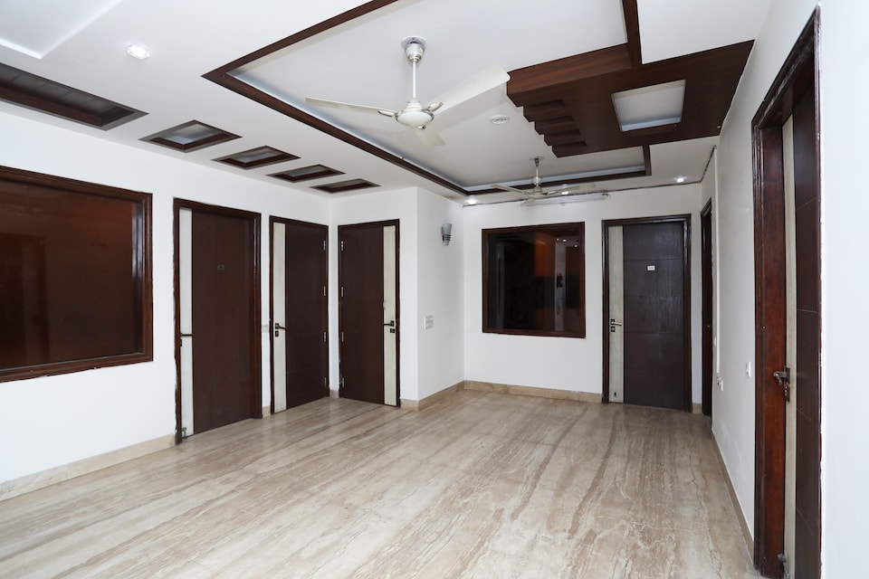 OYO 442 GRG2107-Moca, Medanta, Gurgaon