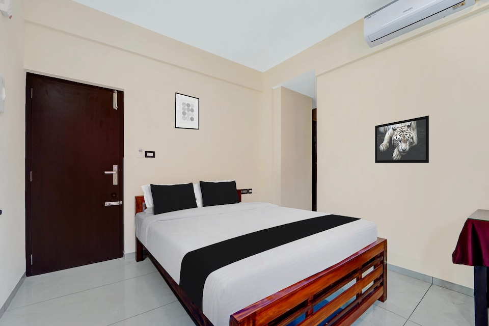 Townhouse Trivandrum Padmanabhaswamy Temple Formerly Rezt N Relaz Inn, Thampanoor Trivandrum, Trivandrum