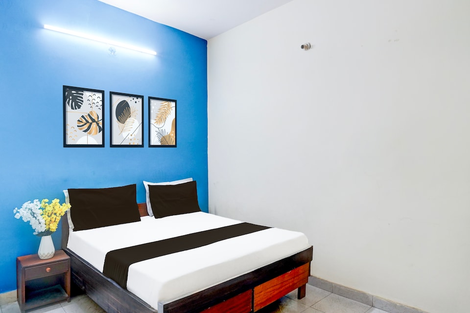 Hotel O The Ganga Stays, Noida City, Noida