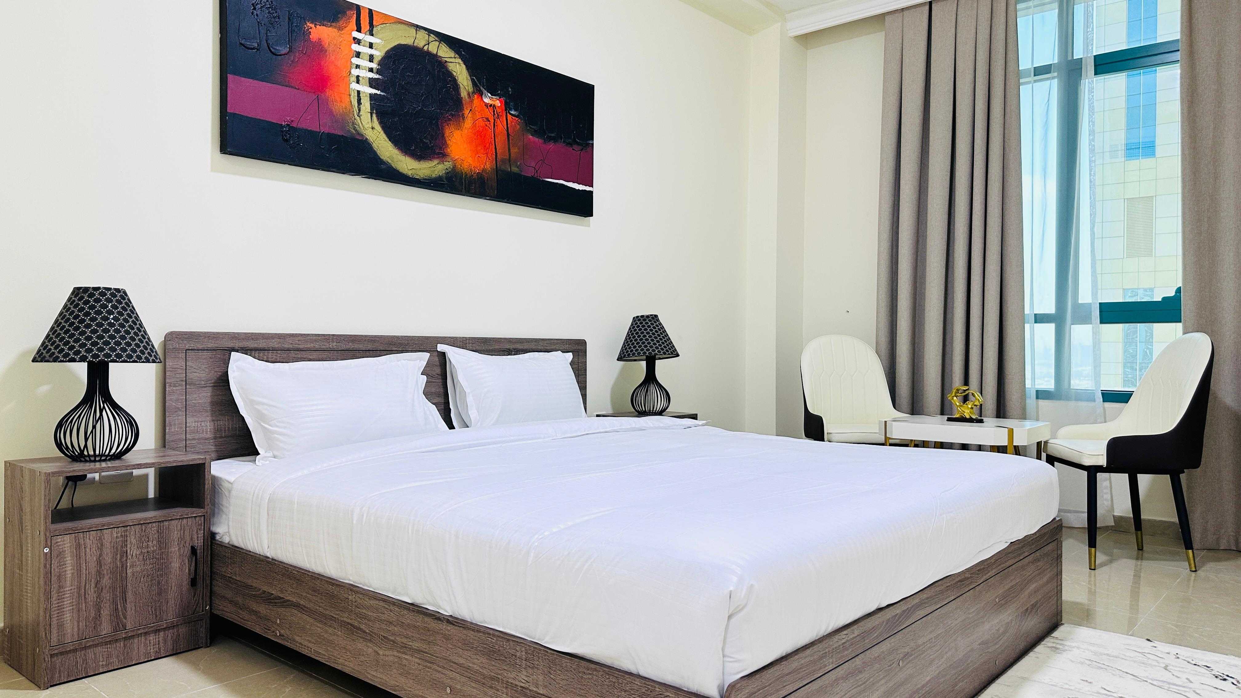 OYO HOME 1432 Furnished 1bed At Binghatti Emerald Jvc Mdvii, Al Barsha South 4