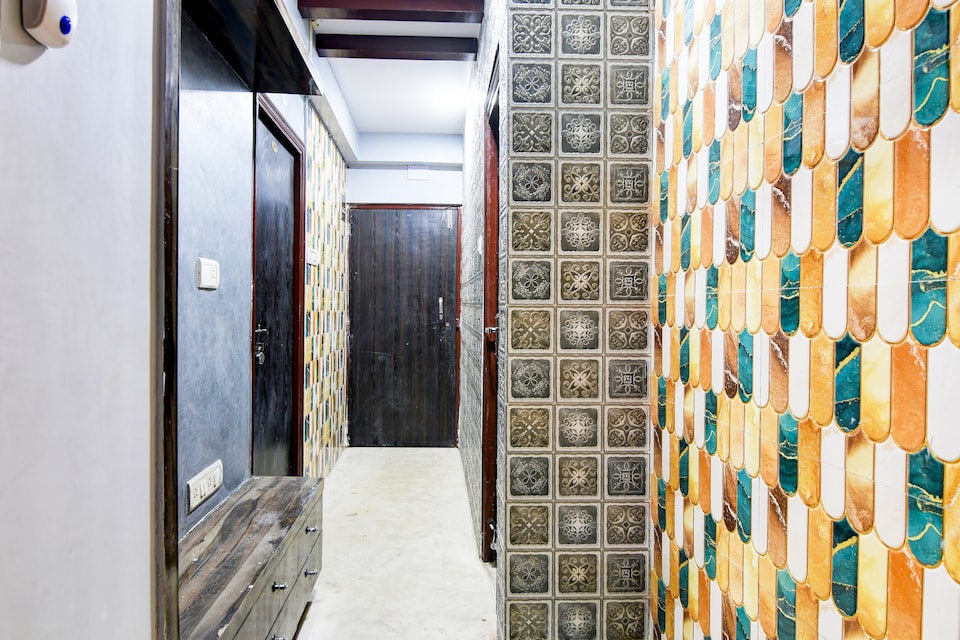 Hotel O Tagore Inn Guest House, Ruby Hospital Kolkata, Kolkata