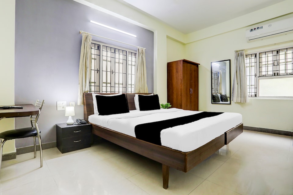 Super Collection O Begumpet Formerly Alpine Glow Sunrise, Begumpet-II, Hyderabad