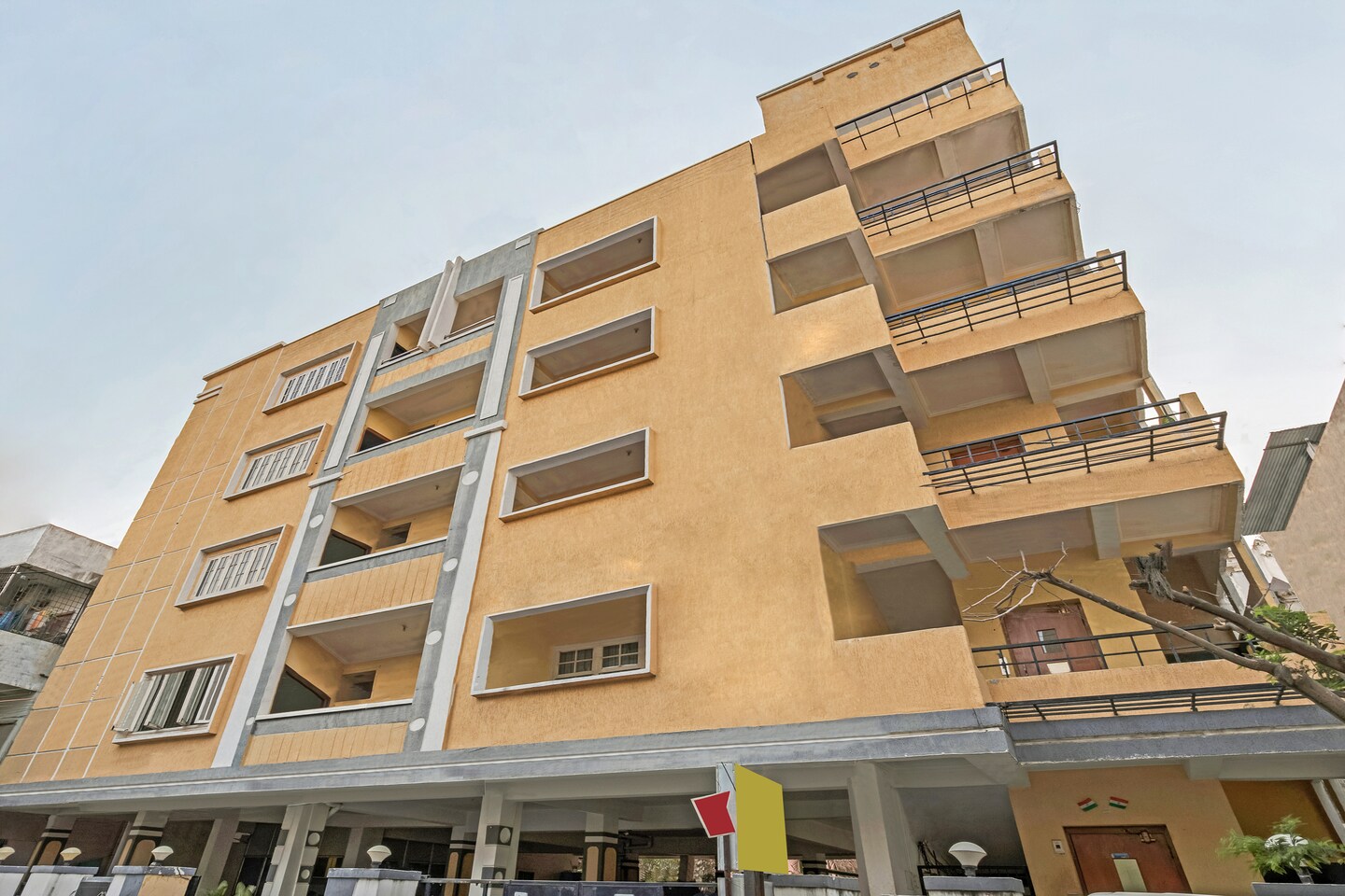 Oyo 2006 Apartment Begumpet Budget Hyderabad Book 1998 Oyo 2006 Apartment Begumpet 1