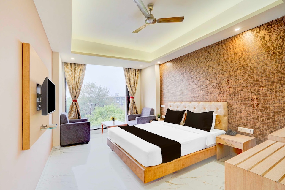 Palette Hotel Nisarga by Sunday Bhopal, MP Nagar Bhopal, Bhopal