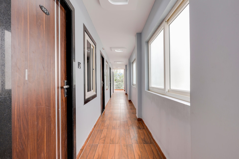  Hotel O Kotipalli Bus Stand Rajahmundry Formerly Seera Grand, Rajahmundry, Rajahmundry