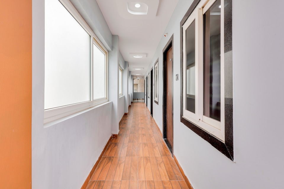  Hotel O Kotipalli Bus Stand Rajahmundry Formerly Seera Grand, Rajahmundry, Rajahmundry