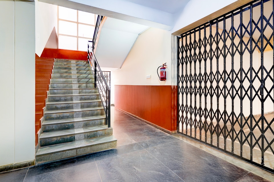 Super Collection O Electronic City, Bommasandara Bangalore, Bangalore