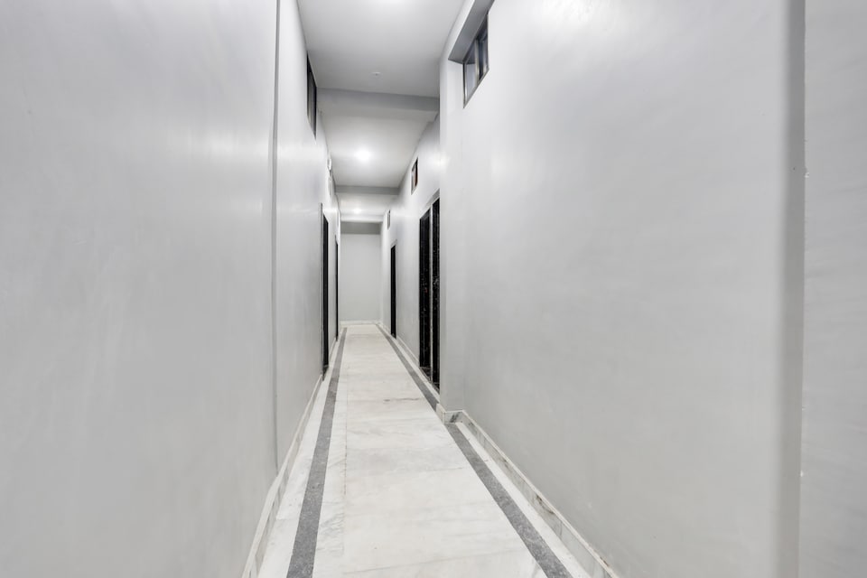 Hotel O Paradise Inn, Vijay Nagar - Jabalpur, Jabalpur