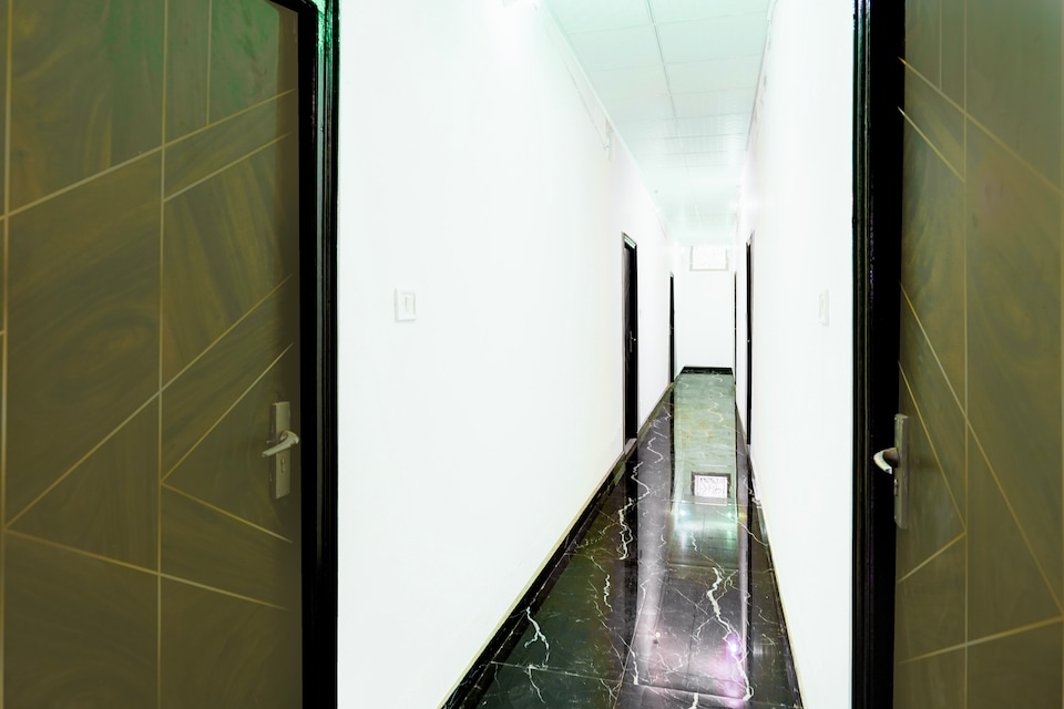Hotel O CITY GUEST HOUSE, Ghaziabad City, Ghaziabad