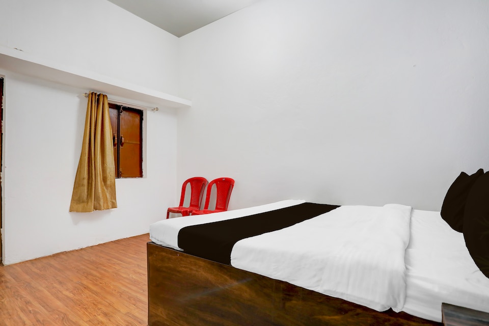 Hotel O Apna Palace, Satna, Satna