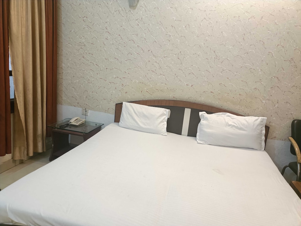 Hotel O Sheesh Mahal , Alwar, Alwar