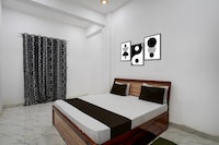 Hotel O by OYO Sheesh Mahal