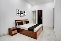 Hotel O by OYO Sheesh Mahal